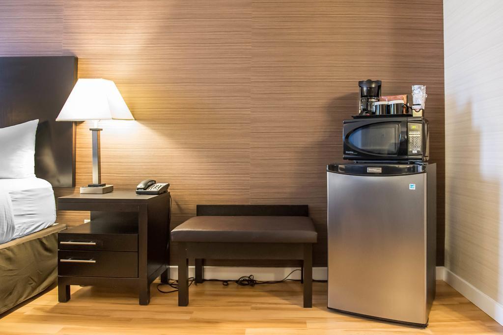 Comfort Inn Brockville Eksteriør billede